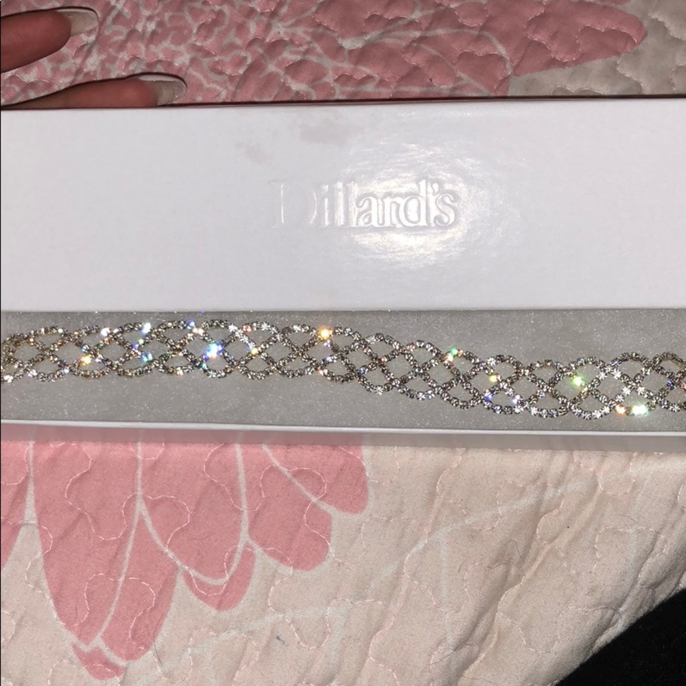 Diamond choker